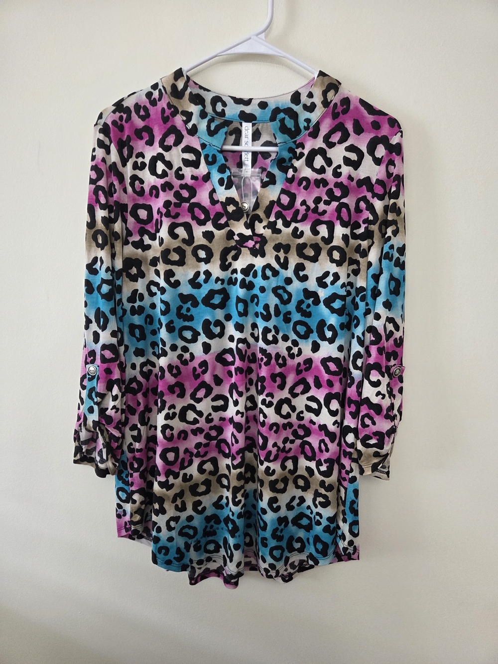 Dear Scarlett Lizzy 3/4 Sleeve Top-Size Medium